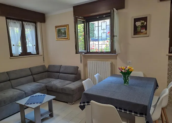 Kristina Apartament *